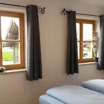 Appartamento Bergblick Fuer Bis 13 Oder 14 Personen Mit 5 Schlafzimmer Und 3 Baeder *