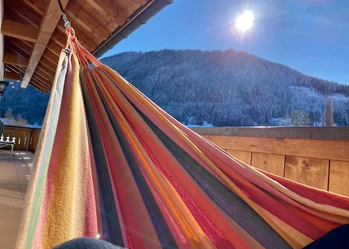 Bergblick Fuer Bis 13 Oder 14 Personen Mit 5 Schlafzimmer Und 3 Baeder