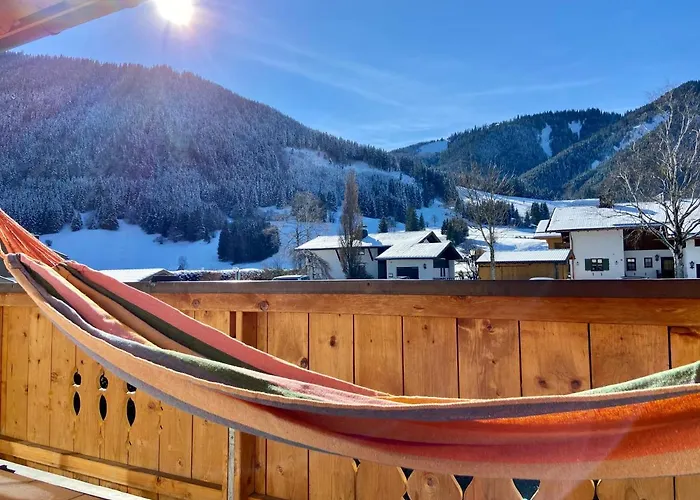 Bergblick Fuer Bis 13 Oder 14 Personen Mit 5 Schlafzimmer Und 3 Baeder
