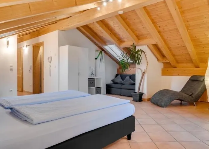 Daire Bergblick Fuer Bis 13 Oder 14 Personen Mit 5 Schlafzimmer Und 3 Baeder *