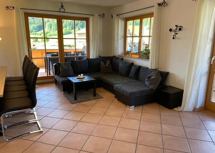 Bergblick Fuer Bis 13 Oder 14 Personen Mit 5 Schlafzimmer Und 3 Baeder Daire *