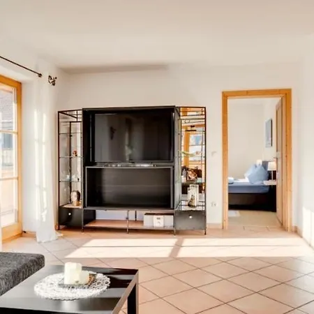 Bergblick Fuer Bis 13 Oder 14 Personen Mit 5 Schlafzimmer Und 3 Baeder