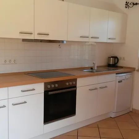 Bergblick Fuer Bis 13 Oder 14 Personen Mit 5 Schlafzimmer Und 3 Baeder Unterammergau